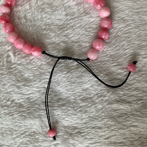 Black and pink beaded magnetic bracelets adjustable - Picture 6 of 8